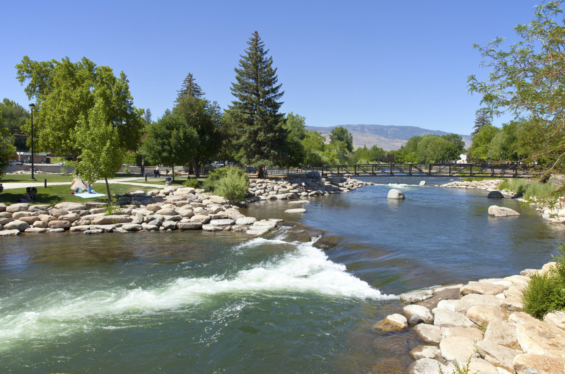 Rent Apartment by River in Reno NV